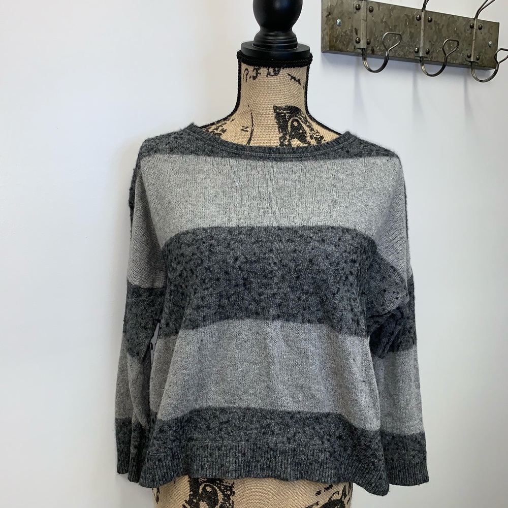 Sweeter Faith size S, uses in good condition.